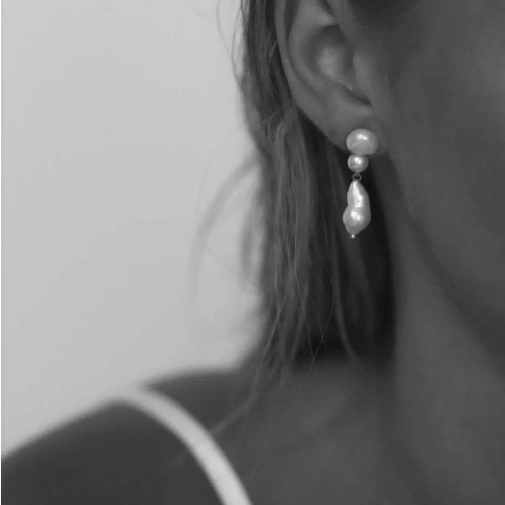 Double Baroque Pearl Drop Earrings